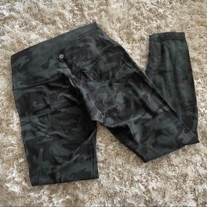 Lululemon Align - size 6